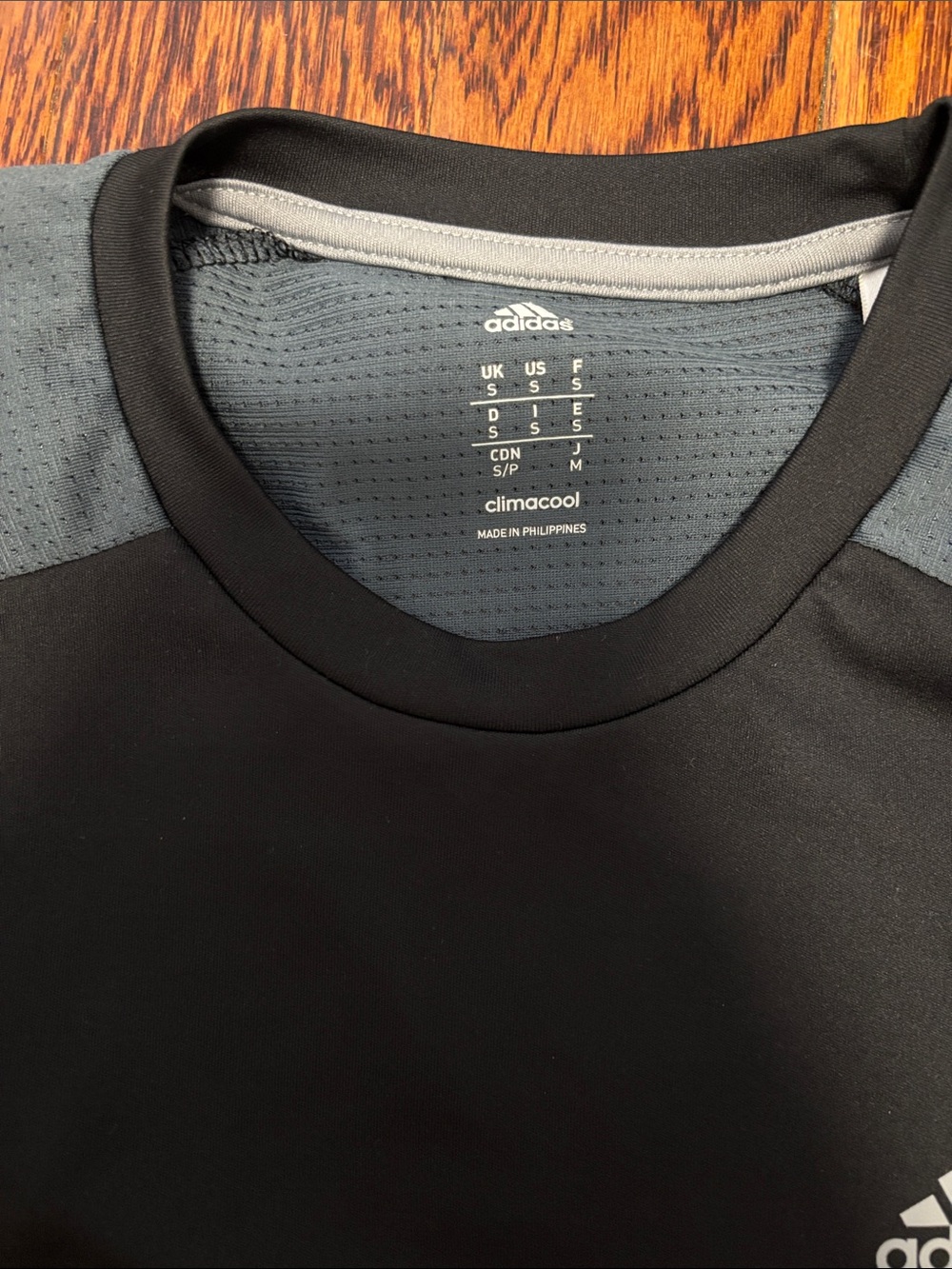 Adidas DriFit Climalite Shirt Size: Small
GREAT CONDITION!! - Picture 5 of 5